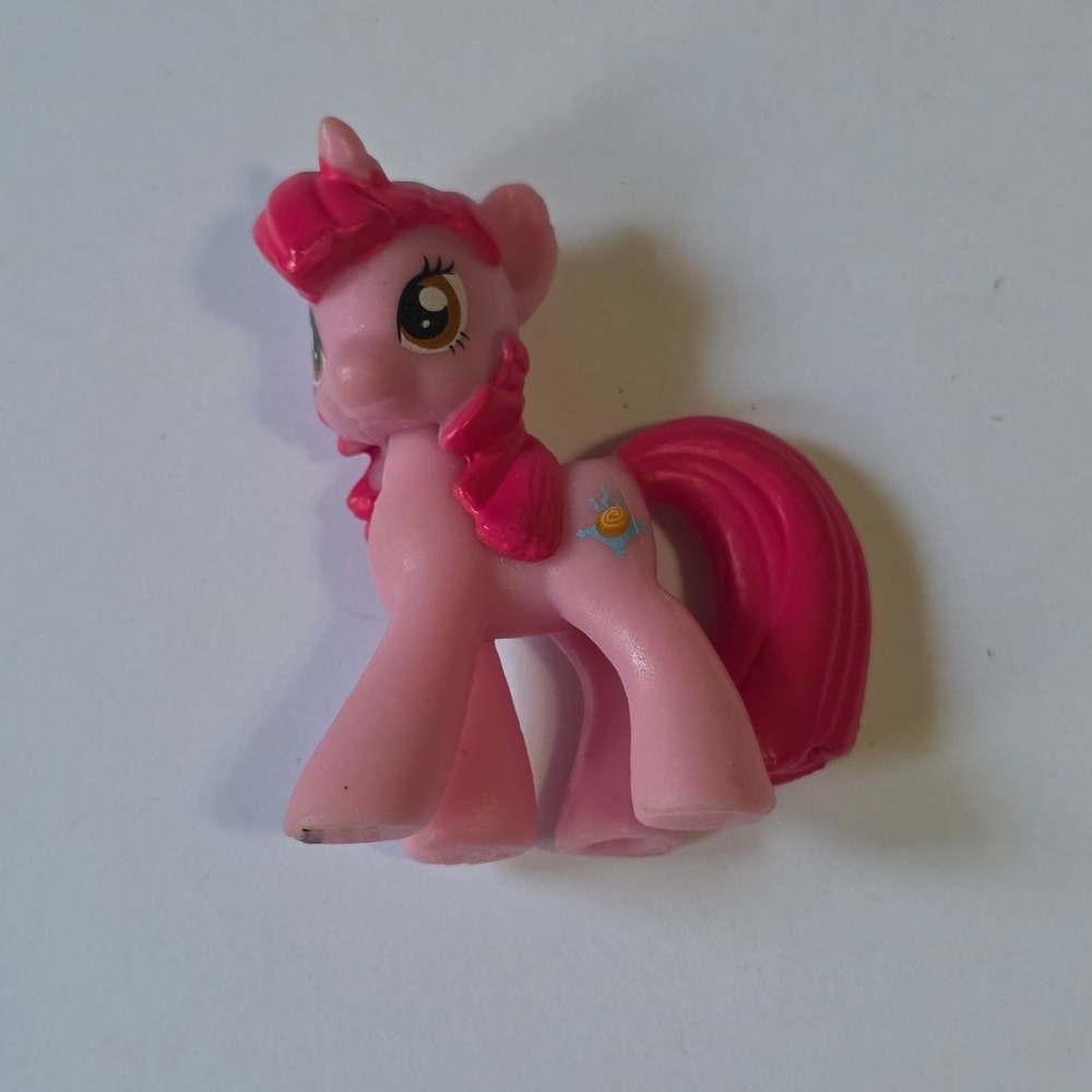 Hasbro My Little Pony Cinnamon Breeze Blind Bag Pink Mini Figure 2" 60111